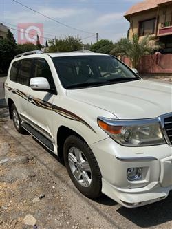 تۆیۆتا لاند کروزەر